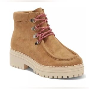 NWOT Indigo Road Windser 2 Lace Up Ankle Boots 6.5